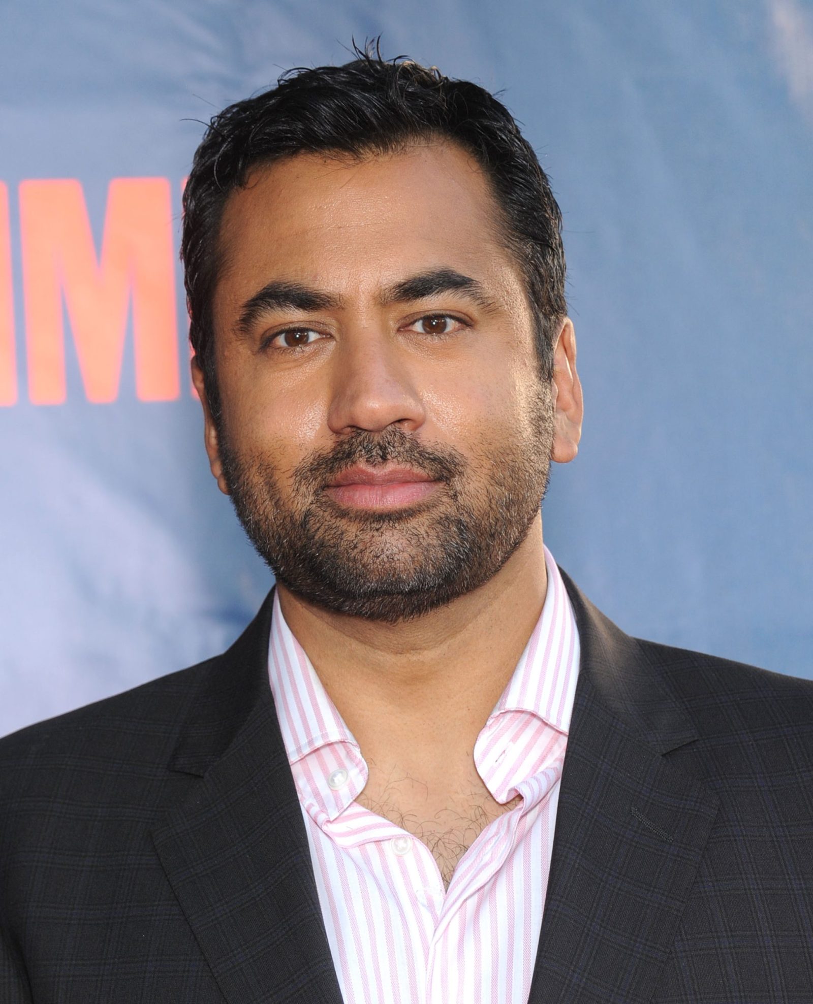 shutterstock_211439422-scaled-e1676662721676.jpgfit16002C1977ssl1 Kal Penn Investigates Climate Crisis Solutions in New Bloomberg Docuseries