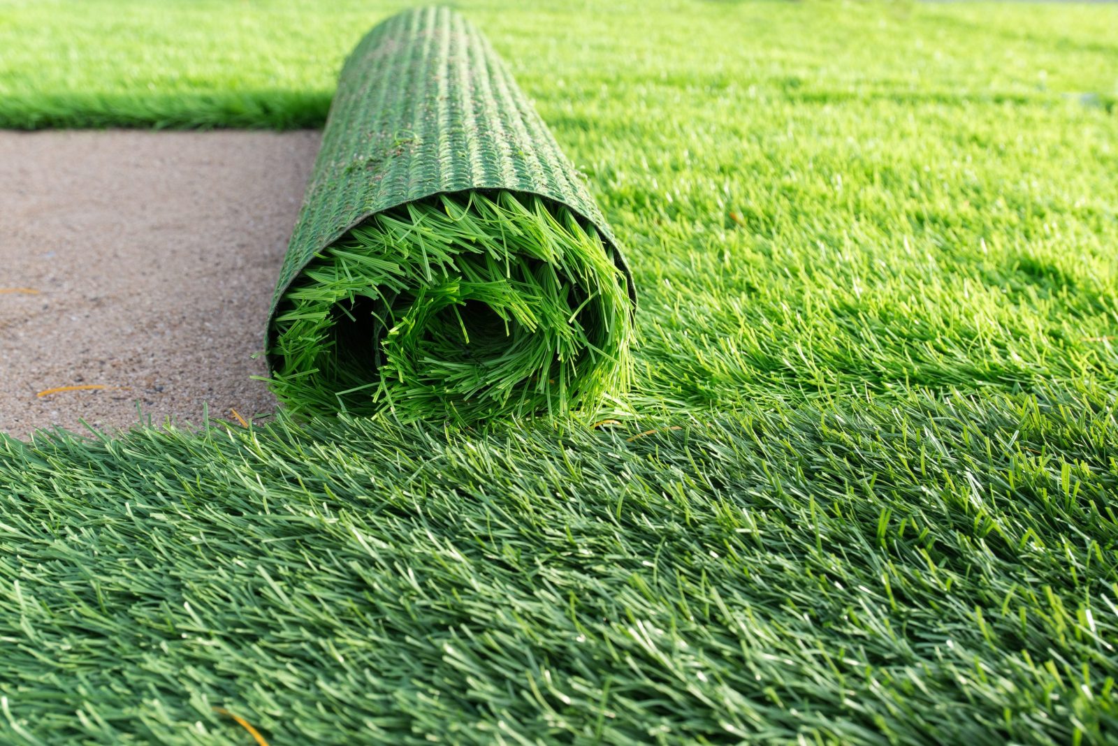 shutterstock_208608061-scaled-e1680312276261.jpgfit16002C1068ssl1 Growing Concerns Over Sustainability of Plastic Artificial Grass